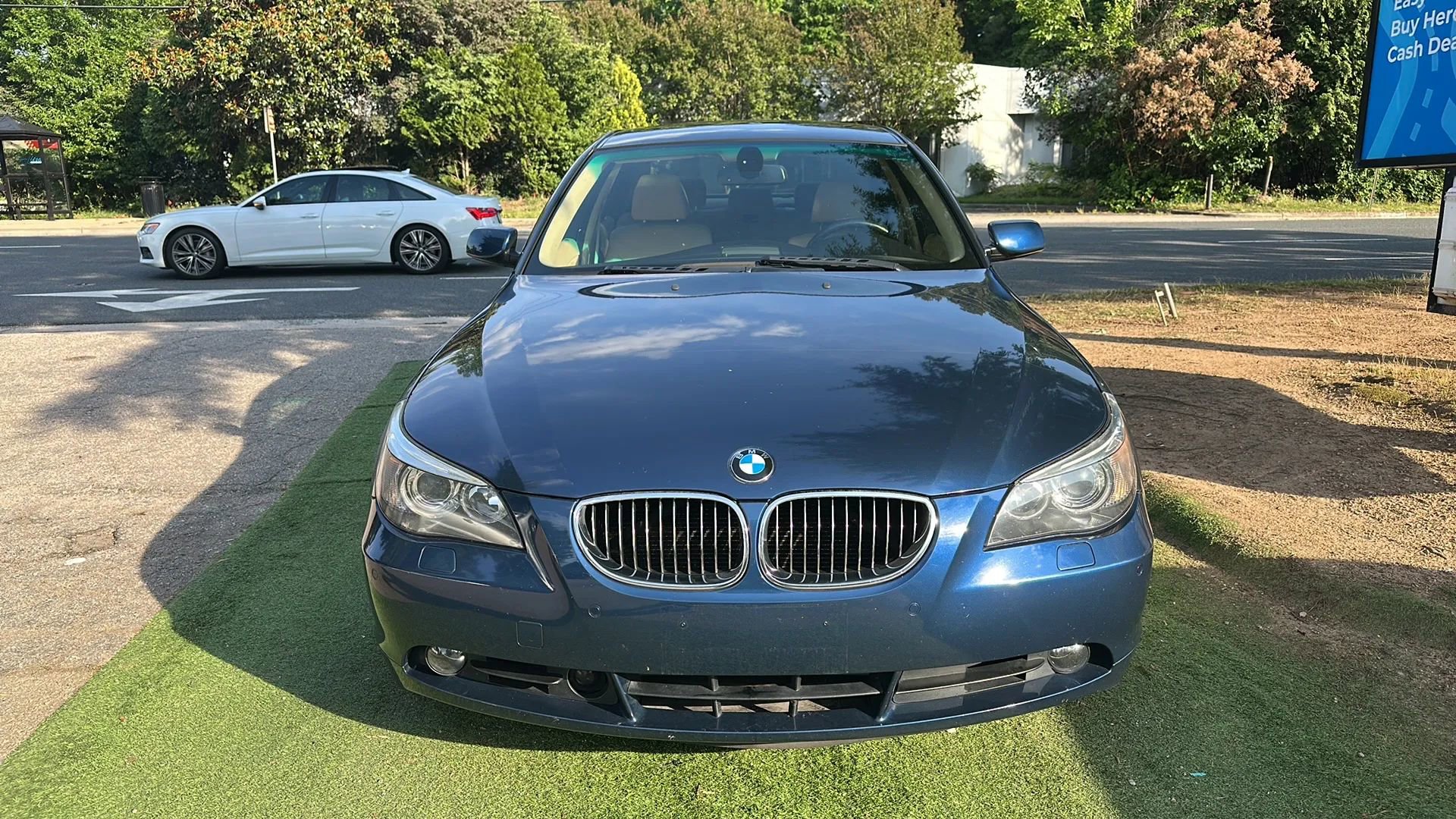Used 2007 BMW 525xi Sedan AWD/4WD image 2