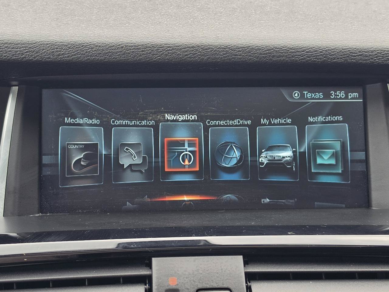 Used 2018 BMW X4 M40i AWD/4WD image 30