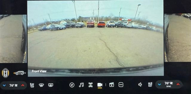 Used 2023 Rivian R1S Adventure image 31