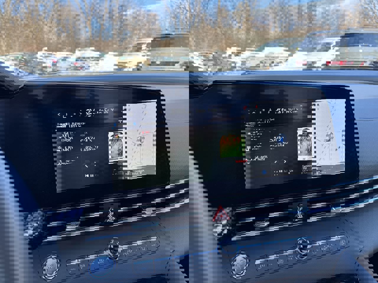 Certified 2025 Hyundai Elantra SEL w/ Cargo Package FWD image 17