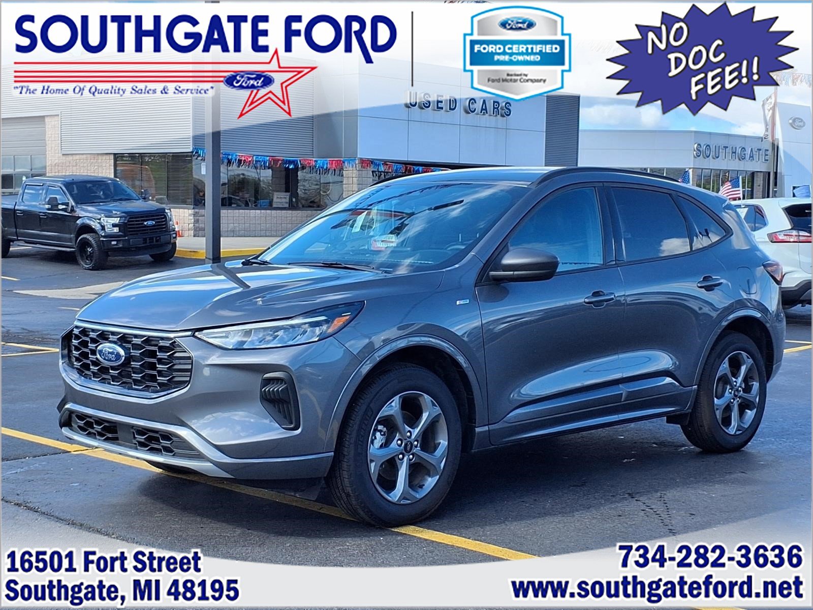 Certified 2024 Ford Escape ST-Line AWD/4WD image 1