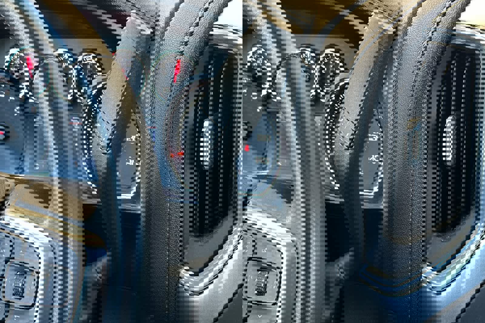 Used 2021 Chevrolet Silverado 1500 LTZ image 22