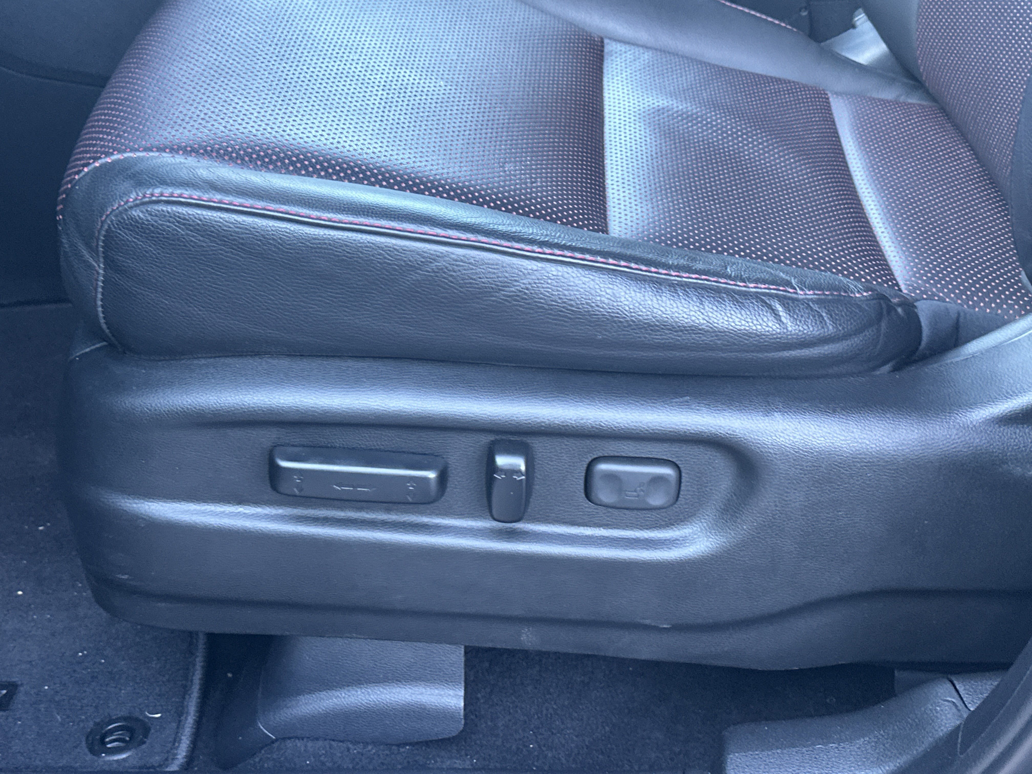 Used 2023 Honda Ridgeline Black Edition image 12