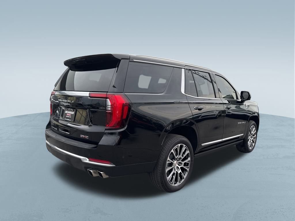 Used 2025 GMC Yukon Denali w/ Sun & Power Step Package image 8