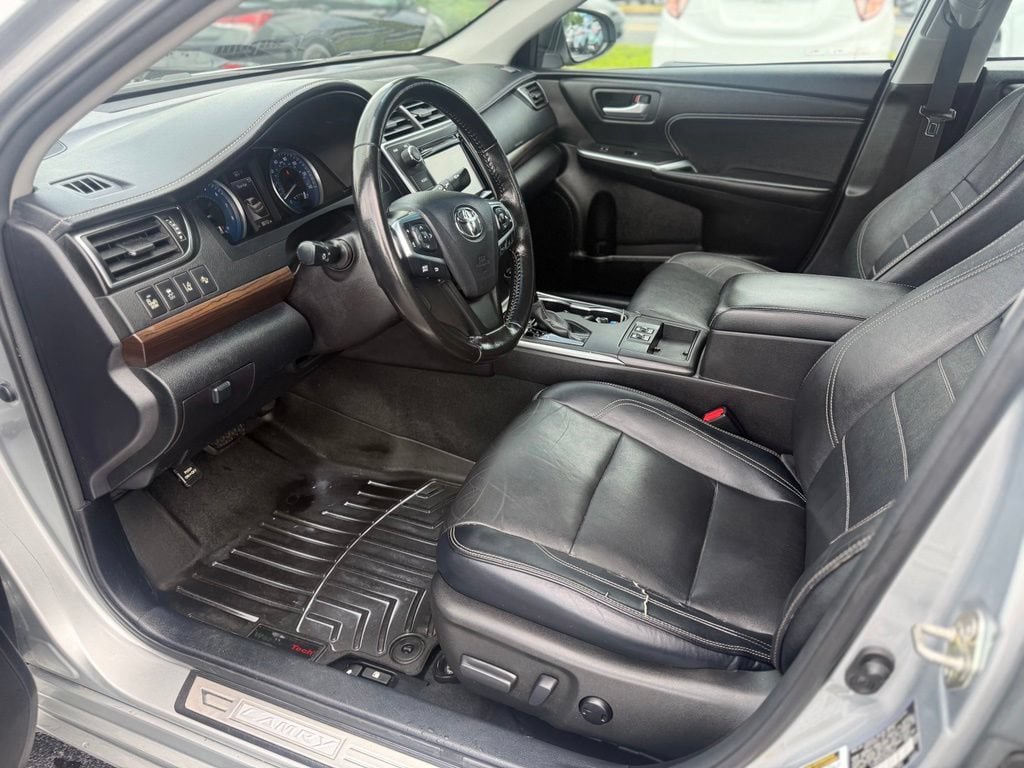 Certified 2016 Toyota Camry XLE w/ Advanced Technology Package FWD image 14