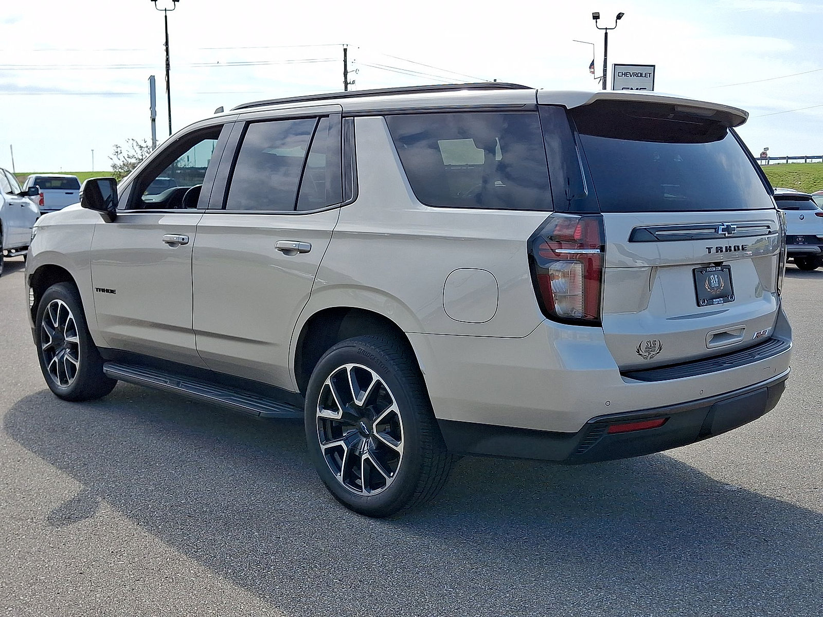 Used 2021 Chevrolet Tahoe RST w/ Luxury Package AWD/4WD image 22