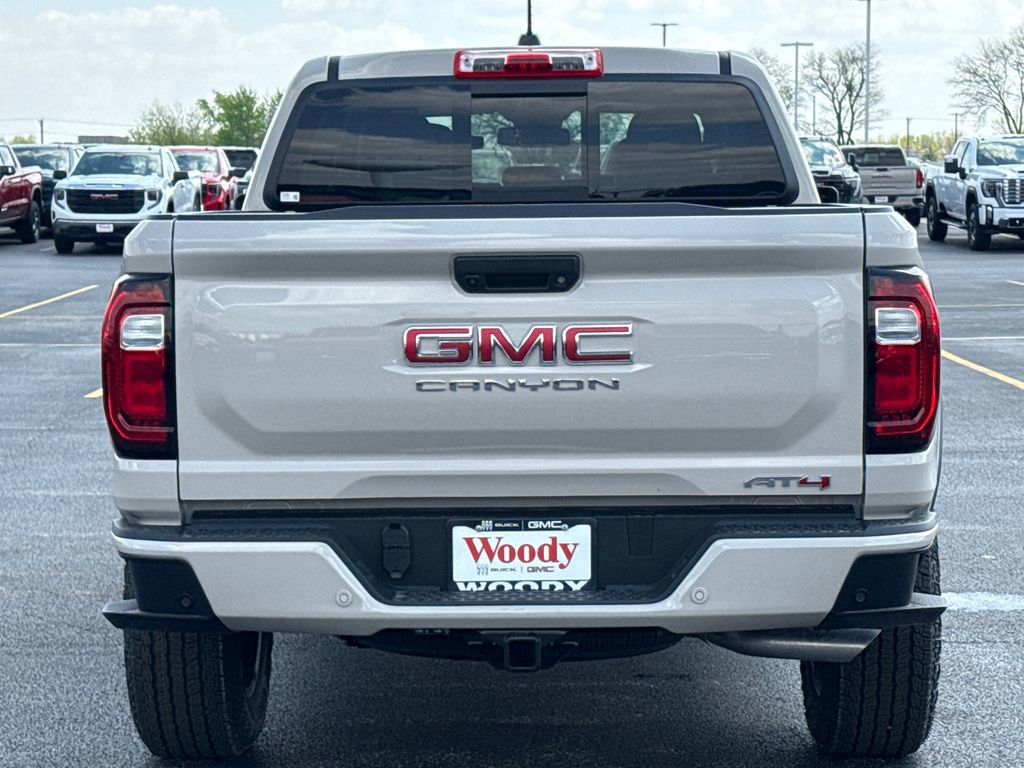 New 2026 GMC Canyon AT4 AWD/4WD image 9