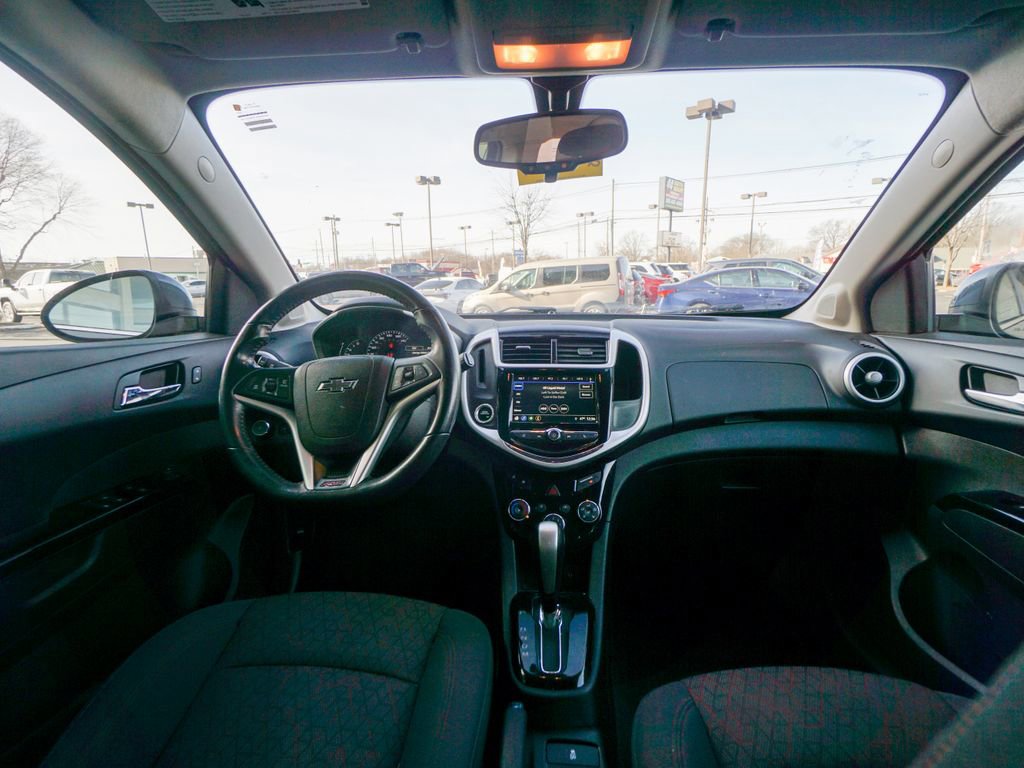 Used 2018 Chevrolet Sonic LT w/ Convenience Package image 13