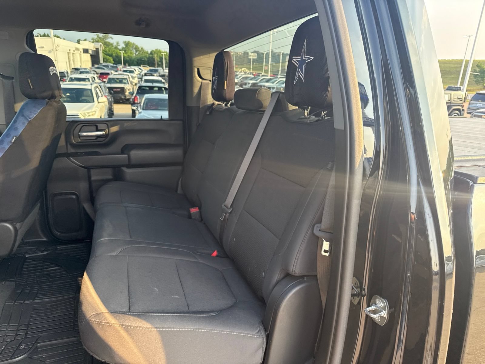 Used 2022 Chevrolet Silverado 2500 Custom w/ Custom Convenience Package AWD/4WD image 14