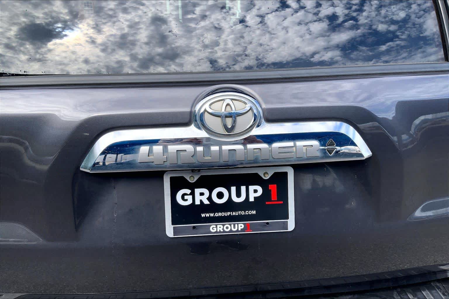 Used 2021 Toyota 4Runner Limited AWD/4WD image 31