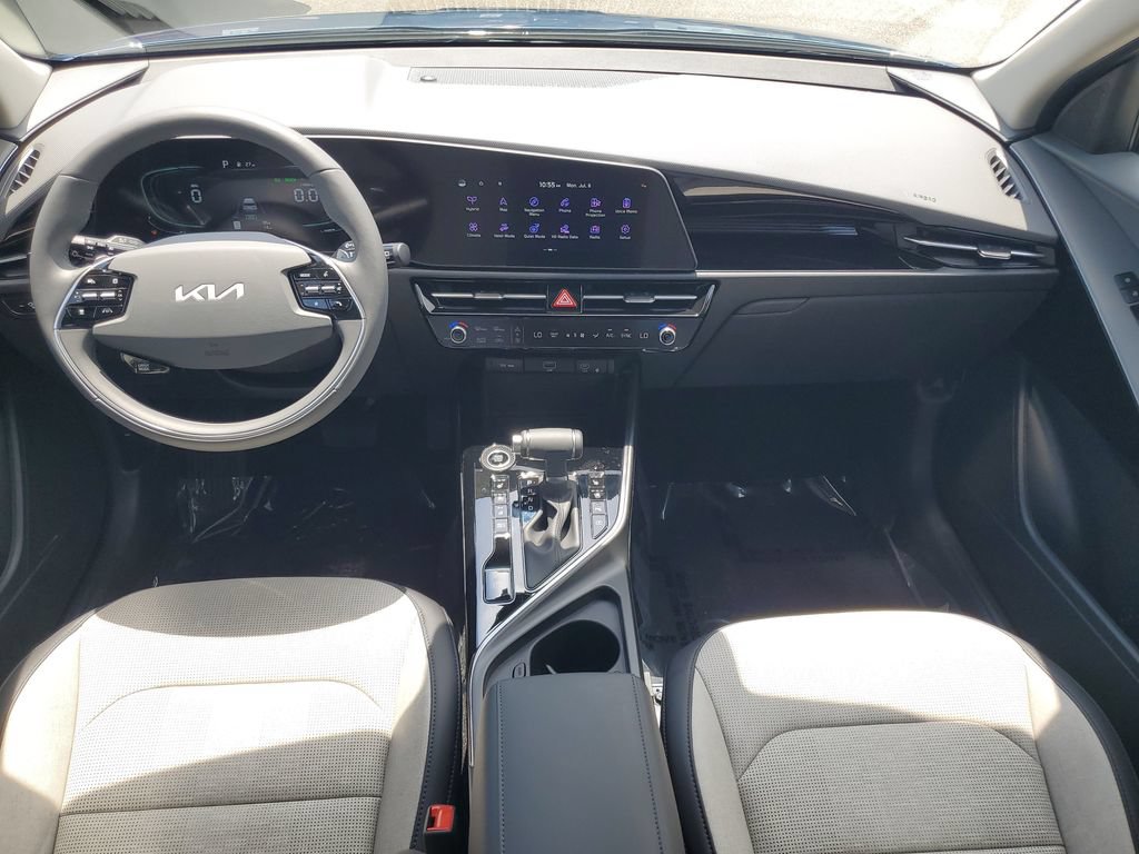 New 2026 Kia Niro FWD image 25