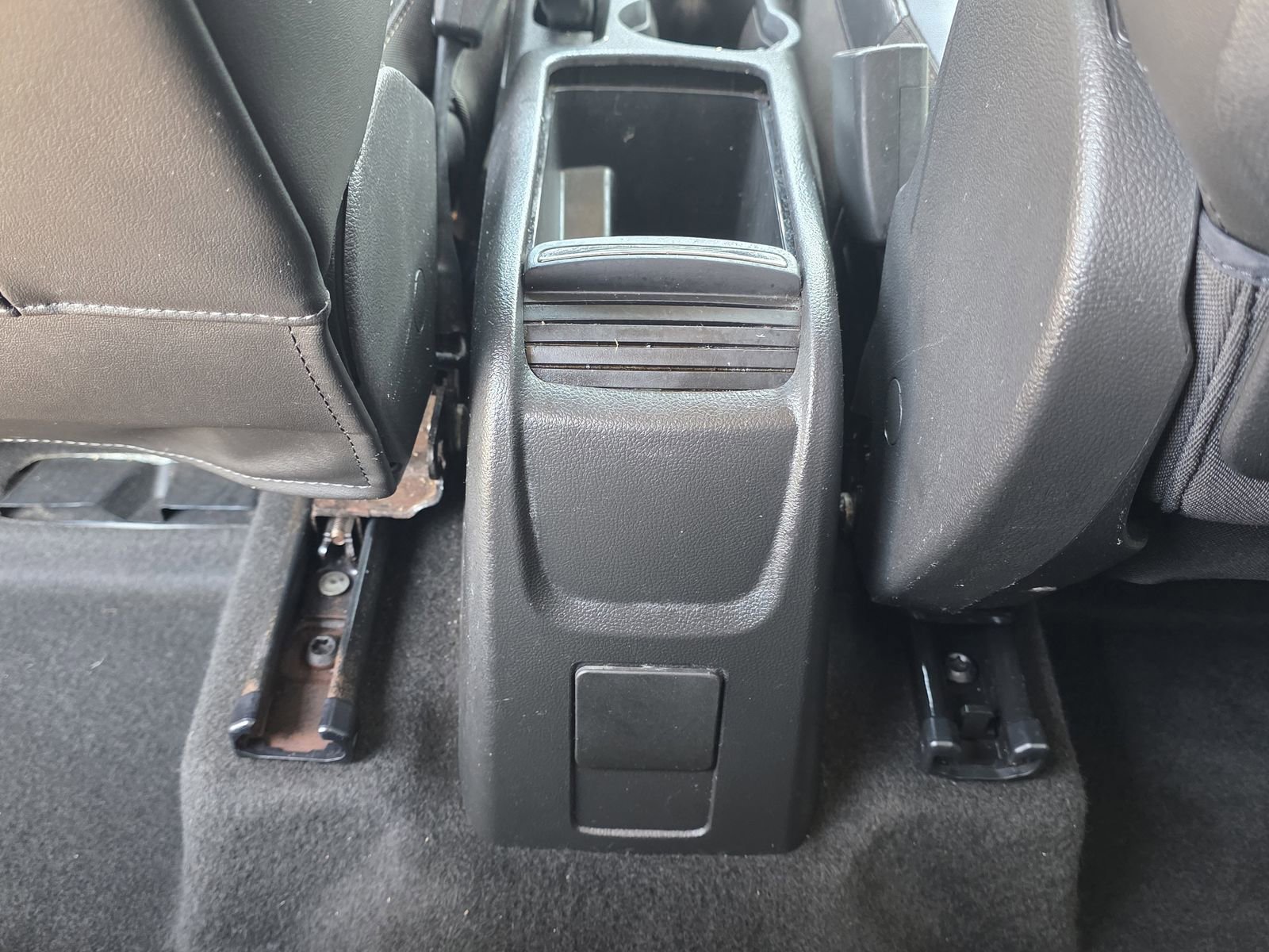 Used 2020 Buick Encore Preferred image 23