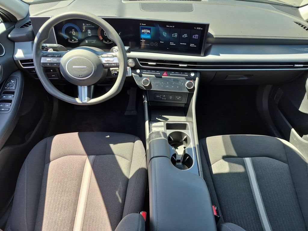 Used 2025 Hyundai Sonata SEL FWD image 26