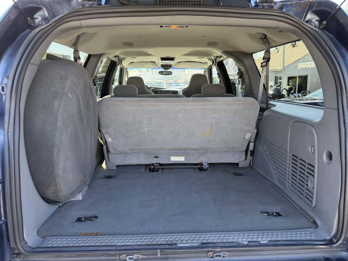 Used 2003 Ford Excursion XLT RWD image 20