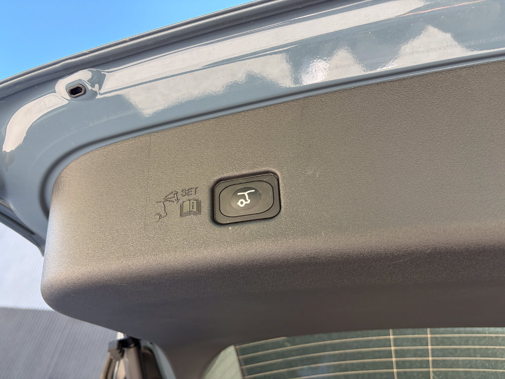 New 2026 Lincoln Nautilus Reserve AWD/4WD image 23