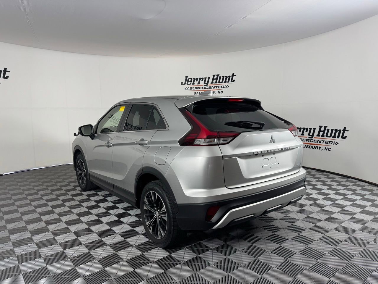 Used 2022 Mitsubishi Eclipse Cross SE image 8