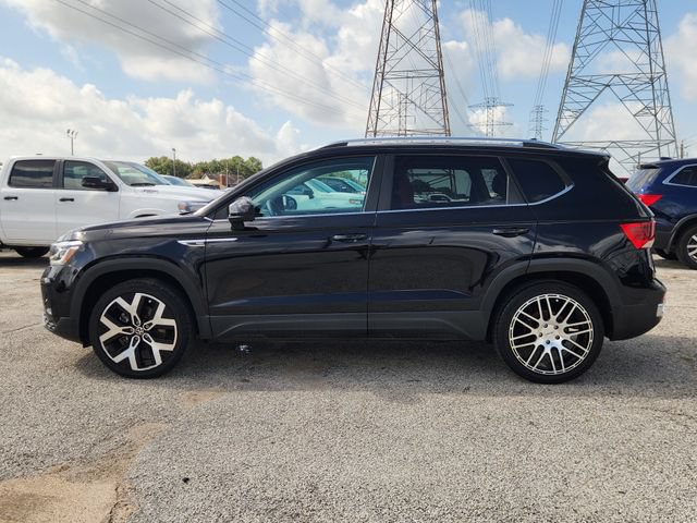 Used 2022 Volkswagen Taos SEL AWD/4WD image 4