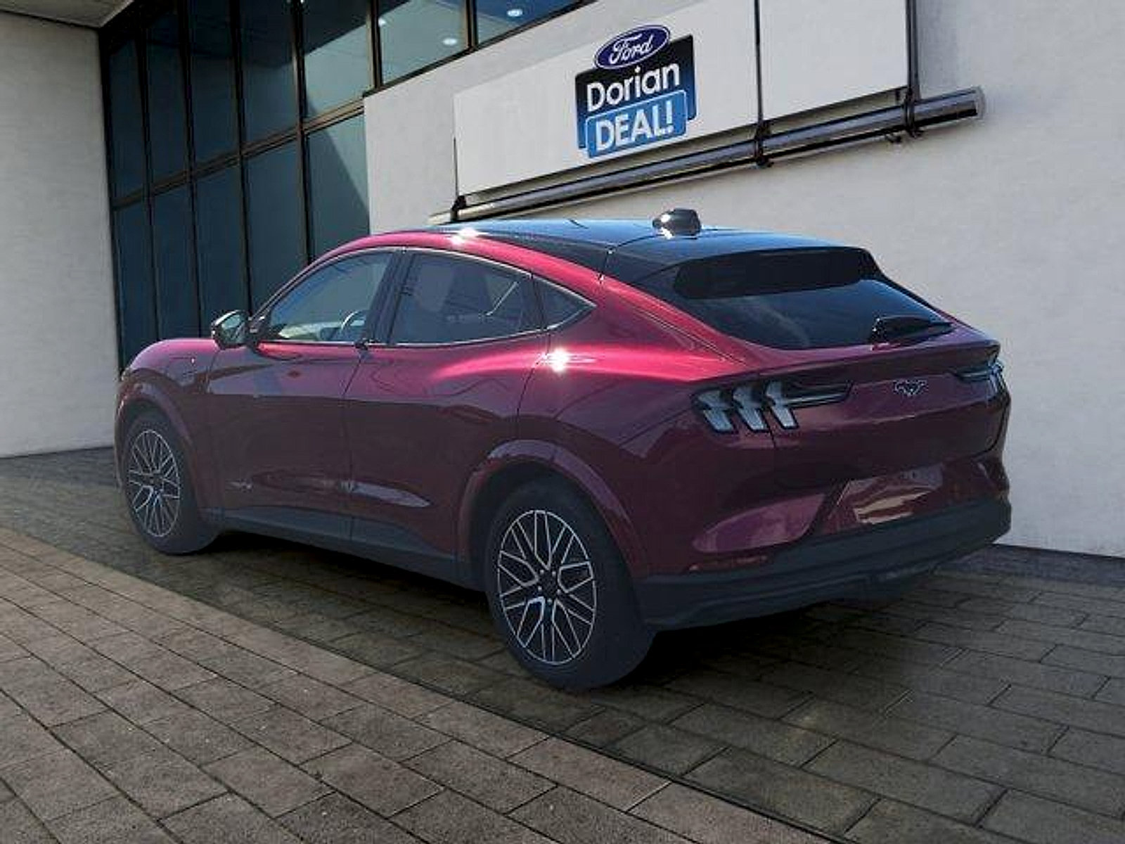 Certified 2025 Ford Mustang Mach-E Premium RWD image 5