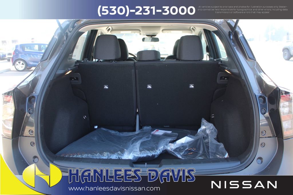 New 2026 Nissan Kicks S image 10