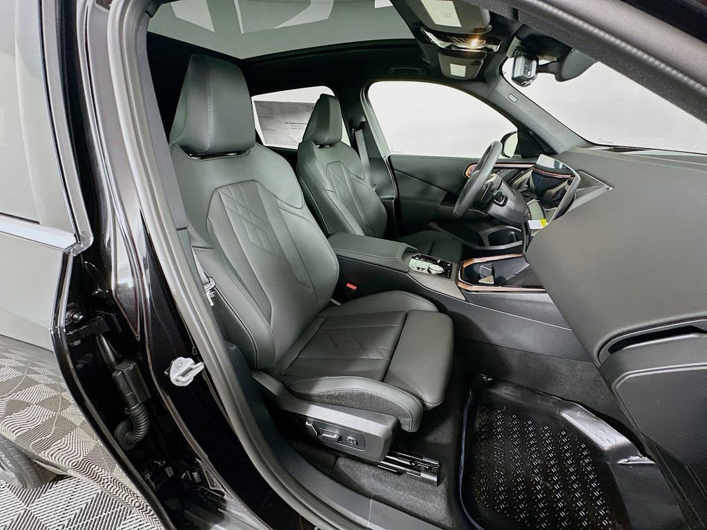 Used 2025 BMW X3 xDrive30i w/ Premium Package image 34