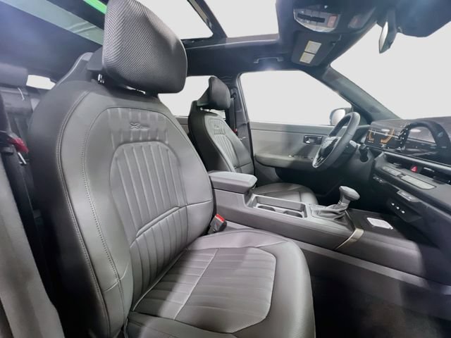 New 2027 Kia Seltos X-Line S w/ X-Line S Premium Package AWD/4WD image 28