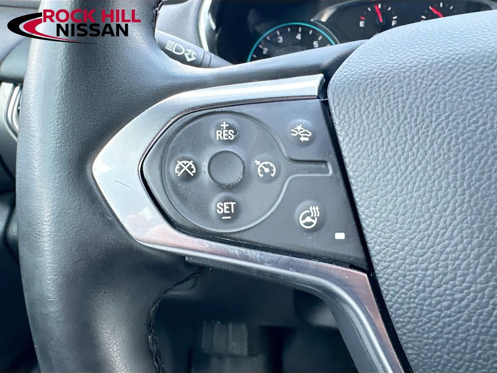 Used 2023 Chevrolet Traverse LT image 9