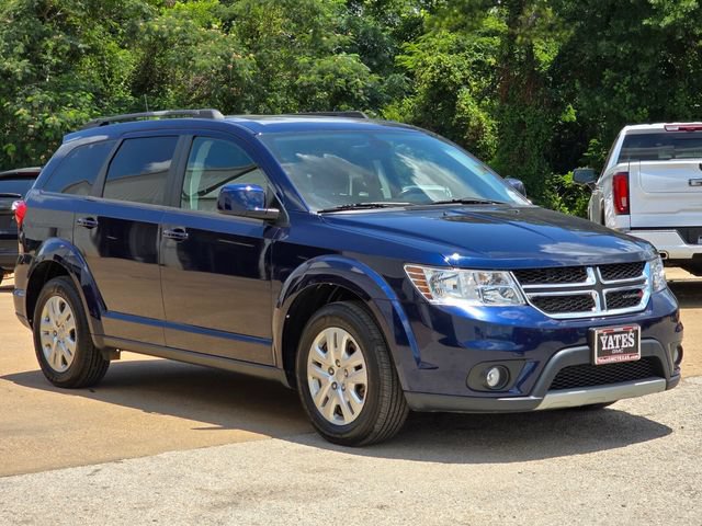 Used 2019 Dodge Journey SE w/ Connectivity Group FWD image 3