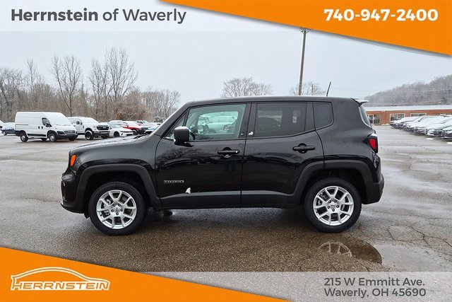 Used 2023 Jeep Renegade Latitude image 4