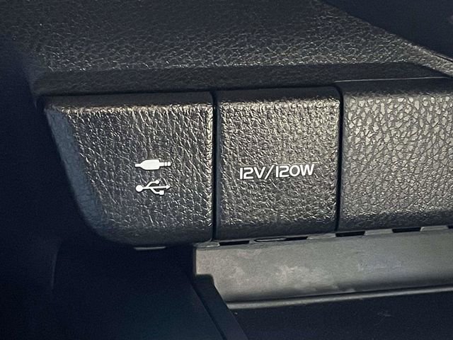 Used 2018 Toyota Camry SE image 29