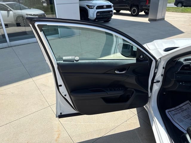 Used 2022 Honda Insight Touring image 23