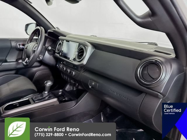 Used 2022 Toyota Tacoma TRD Off-Road w/ TRD Premium Off Road Package AWD/4WD image 30