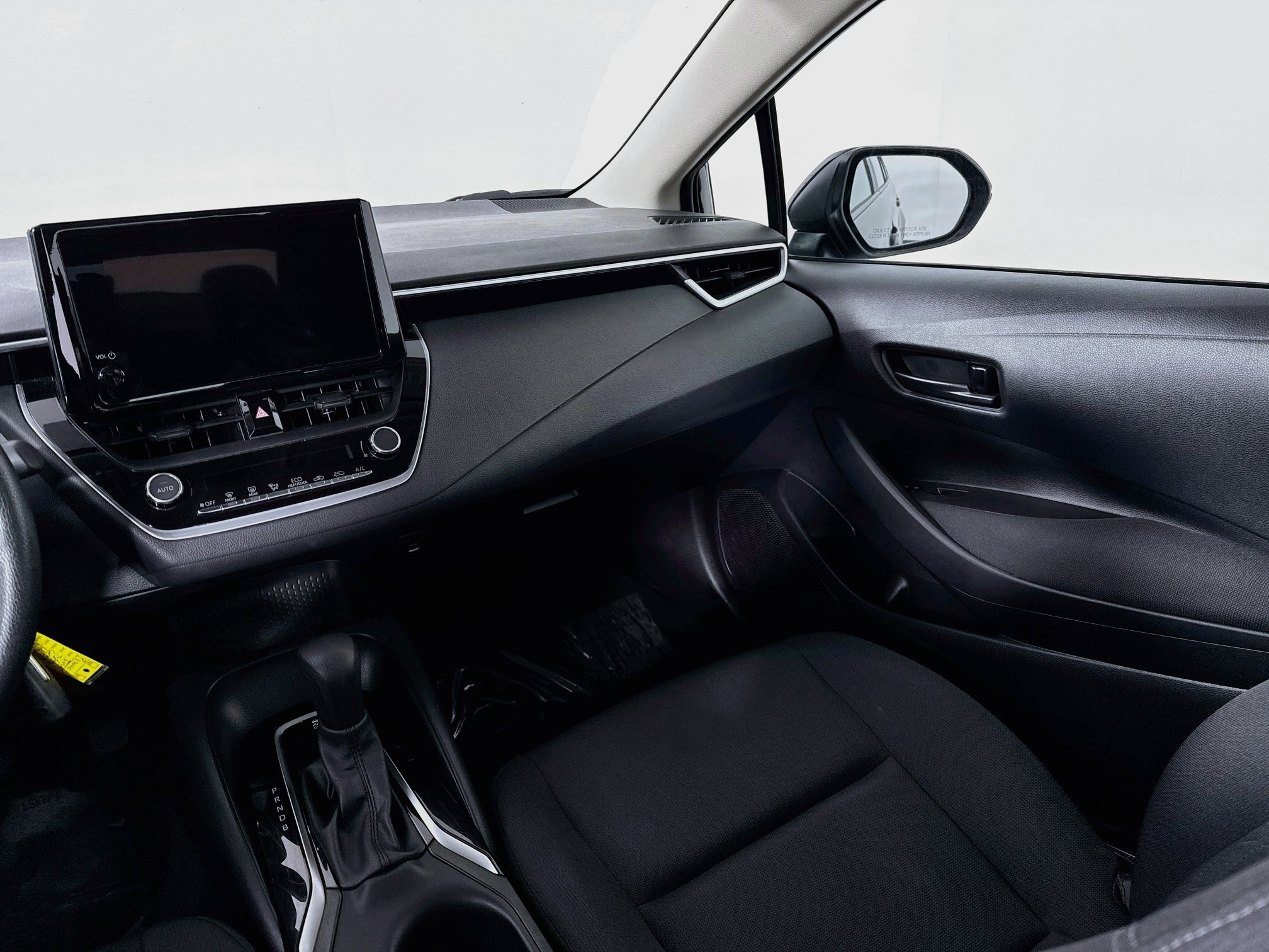 Certified 2024 Toyota Corolla LE FWD image 21