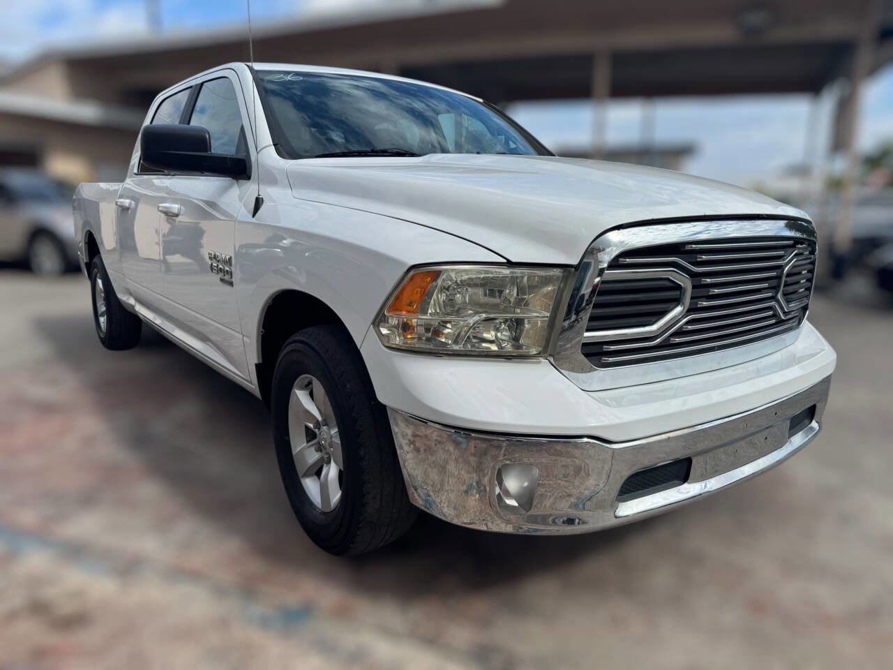 Used 2021 RAM 1500 Classic SLT image 16