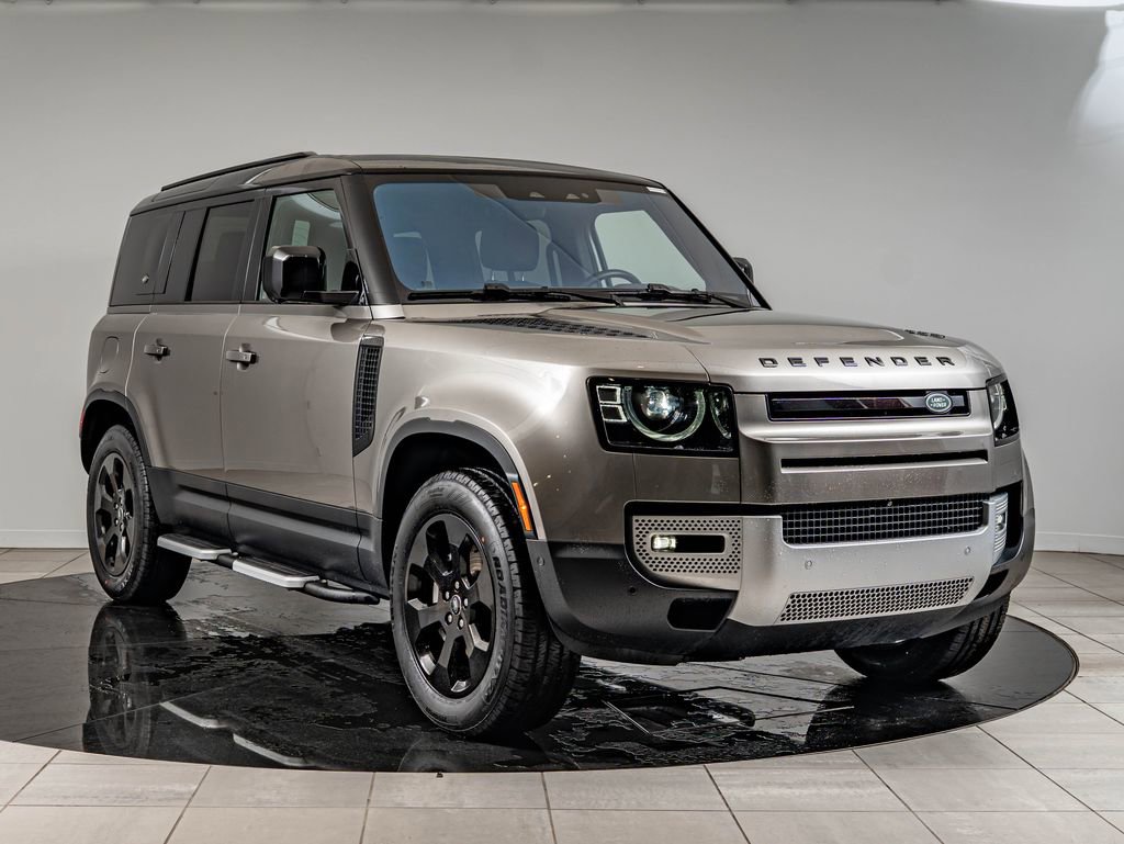 Used 2023 Land Rover Defender 110 SE AWD/4WD image 3