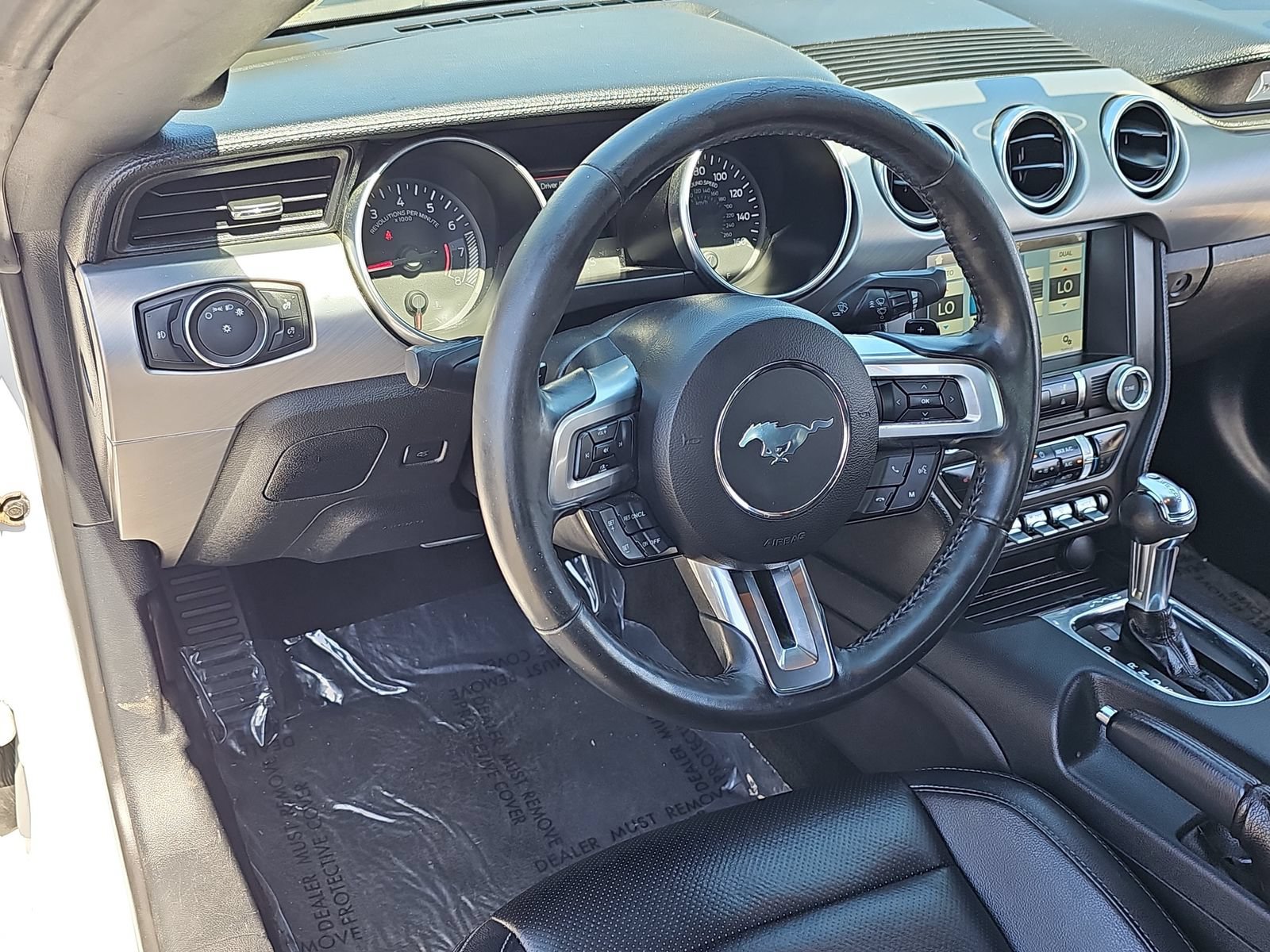 Used 2018 Ford Mustang Premium RWD image 15
