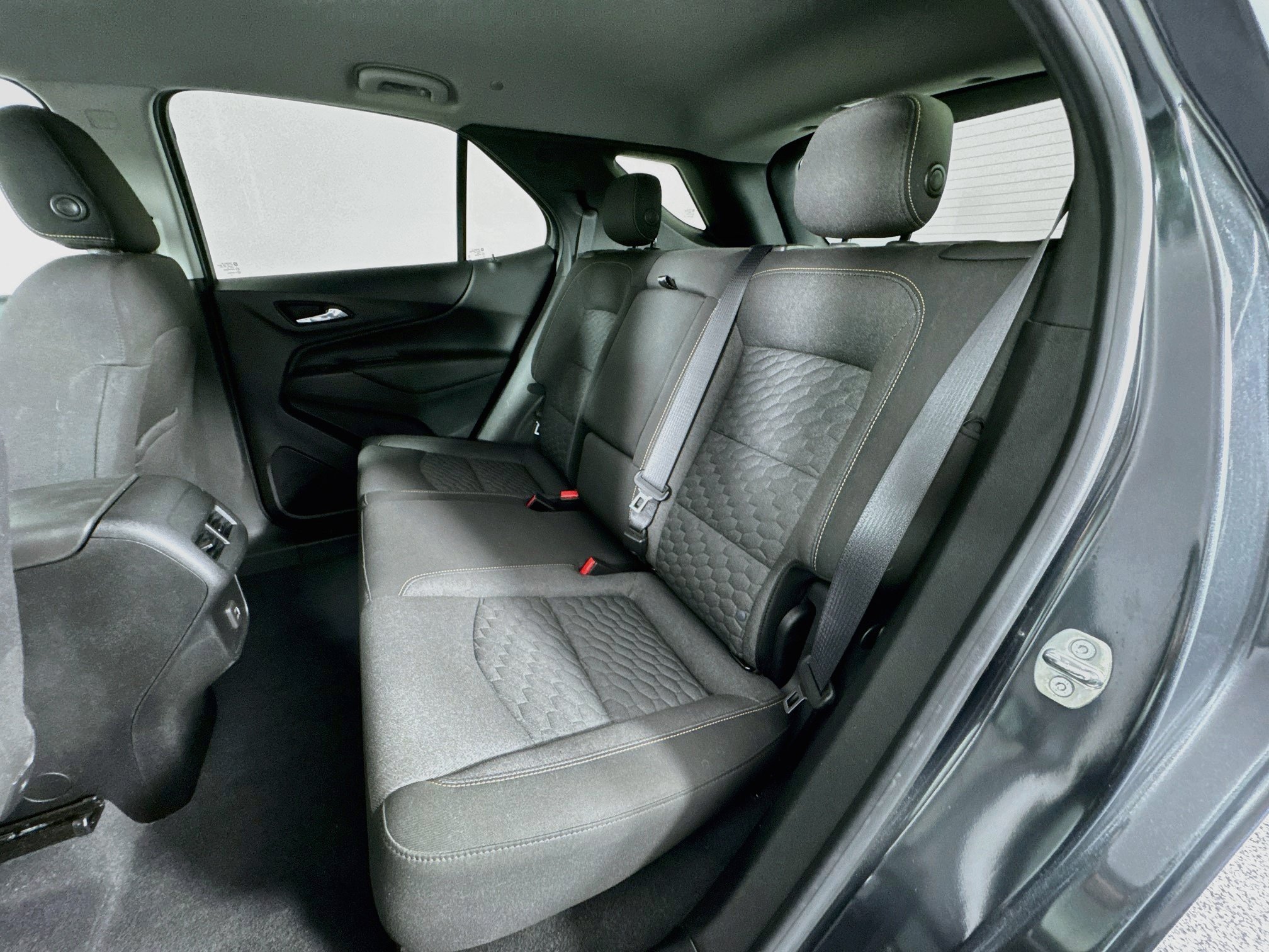 Used 2020 Chevrolet Equinox LT FWD image 22