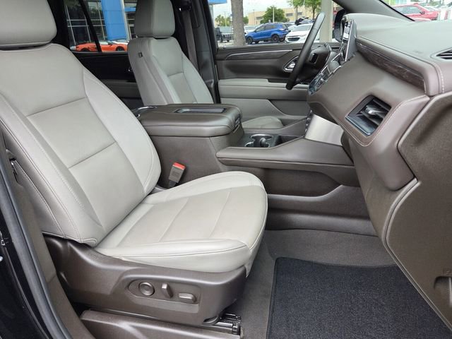 Certified 2024 Chevrolet Tahoe Z71 w/ Luxury Package AWD/4WD image 21