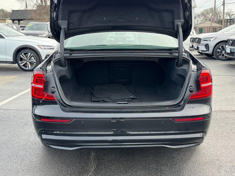 Certified 2024 Volvo S60 B5 Core image 5