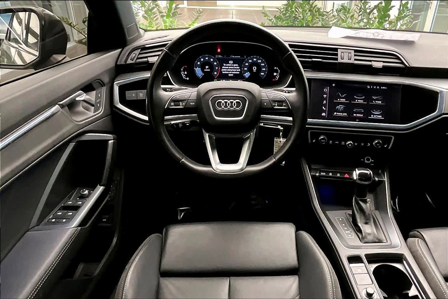 Used 2022 Audi Q3 2.0T Premium Plus AWD/4WD image 6