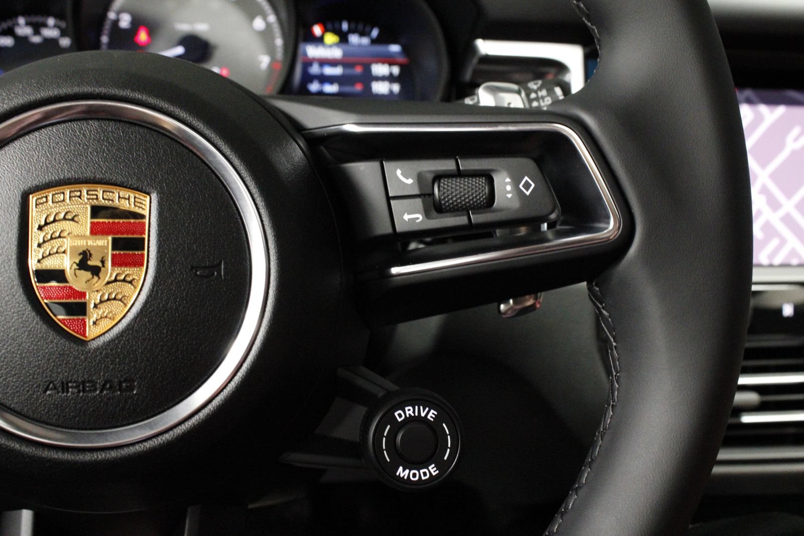 New 2026 Porsche Macan S AWD/4WD image 26