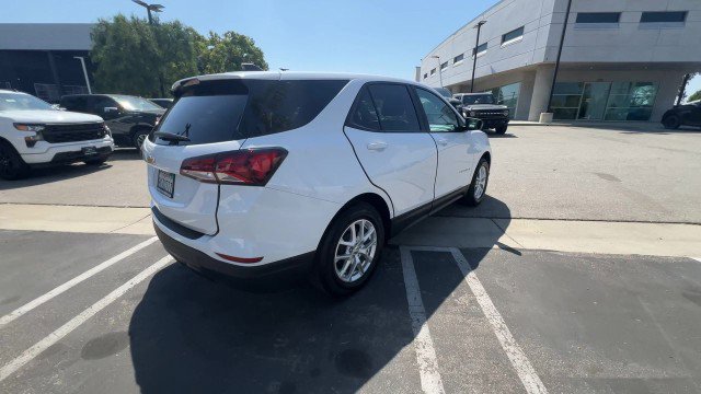 Used 2024 Chevrolet Equinox LS w/ LS Convenience Package image 8