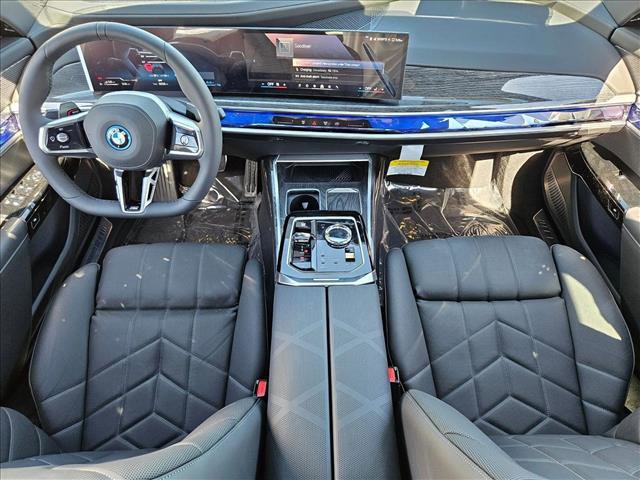 New 2025 BMW 750e xDrive image 15