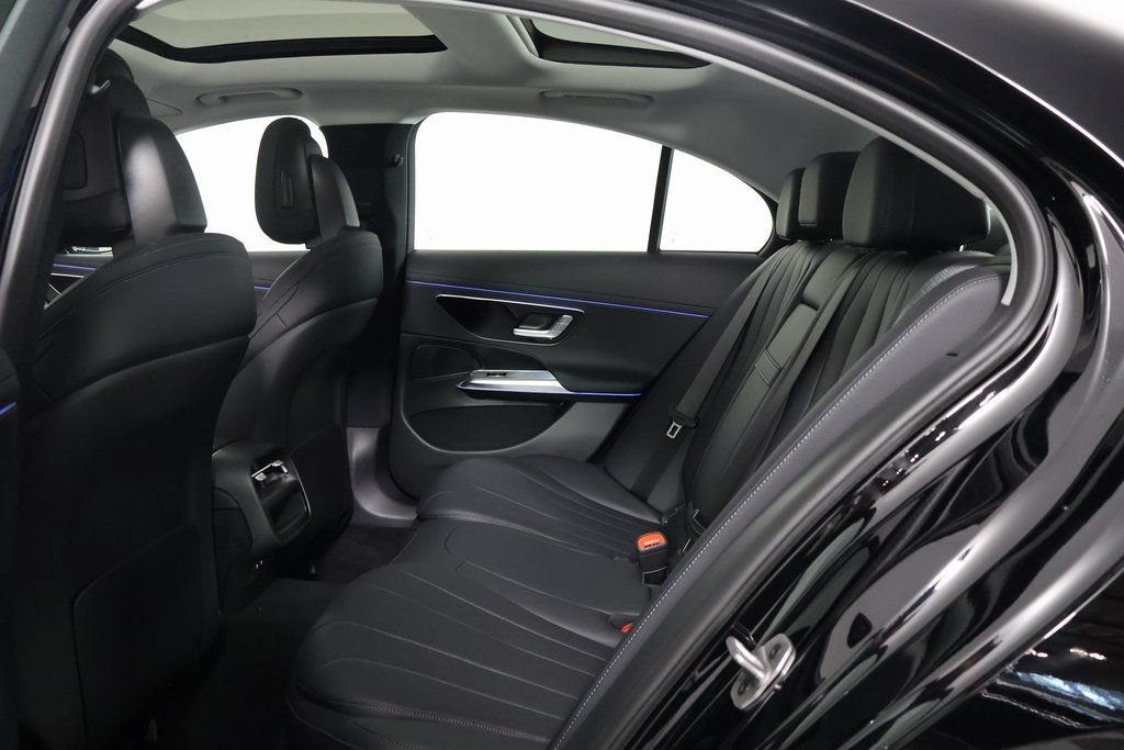 New 2026 Mercedes-Benz E 350 Sedan image 6