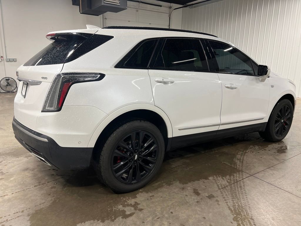 Certified 2023 Cadillac XT5 Sportv w/ Technology Package image 8