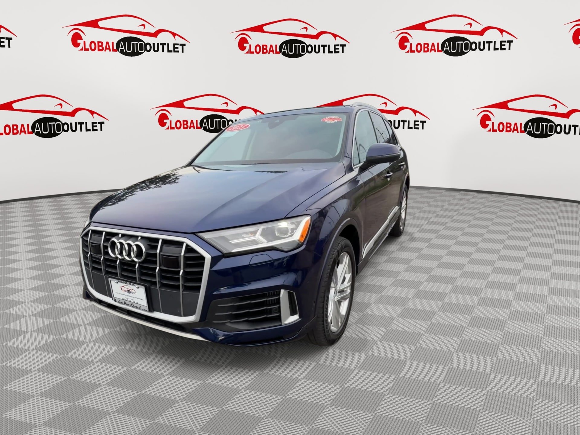 Used 2023 Audi Q7 3.0T Premium Plus w/ Premium Plus Package AWD/4WD image 3