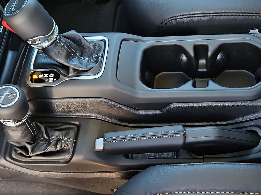 New 2026 Jeep Gladiator Sport image 25