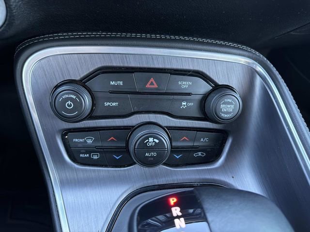 Used 2017 Dodge Challenger SXT image 25