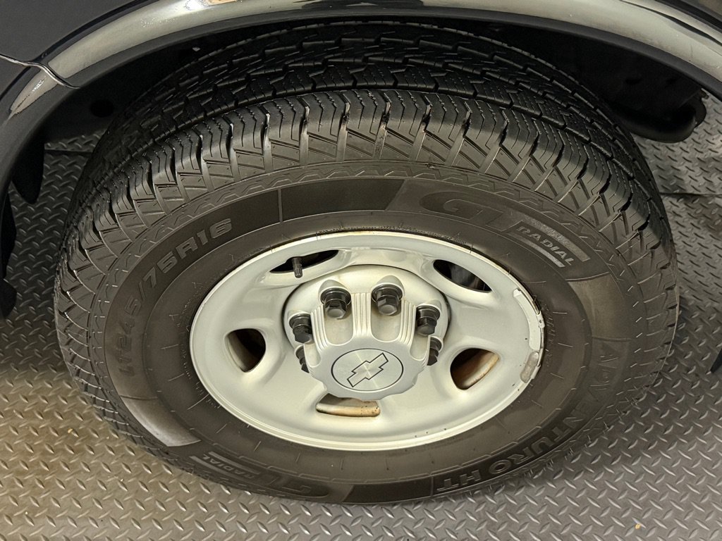 Used 2019 Chevrolet Express 3500 LS RWD image 16
