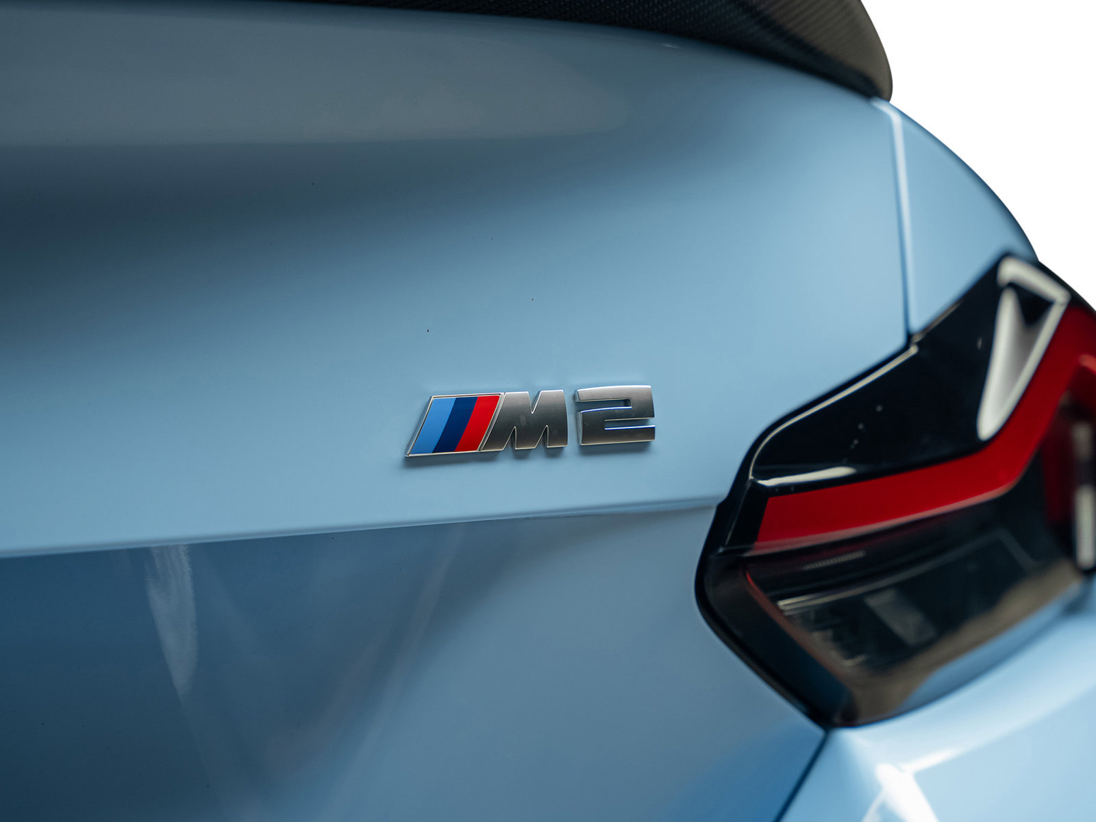 Used 2024 BMW M2 w/ Lighting Package RWD image 17