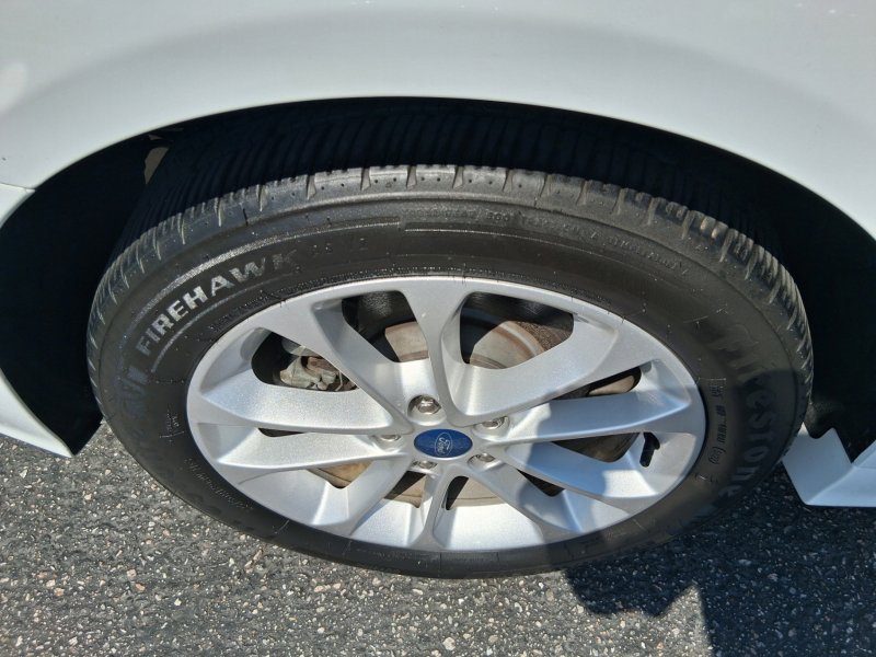 Used 2019 Ford Fusion SE FWD image 19